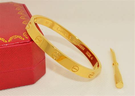 cartier cord love bracelet replica|look alike cartier love bracelet.